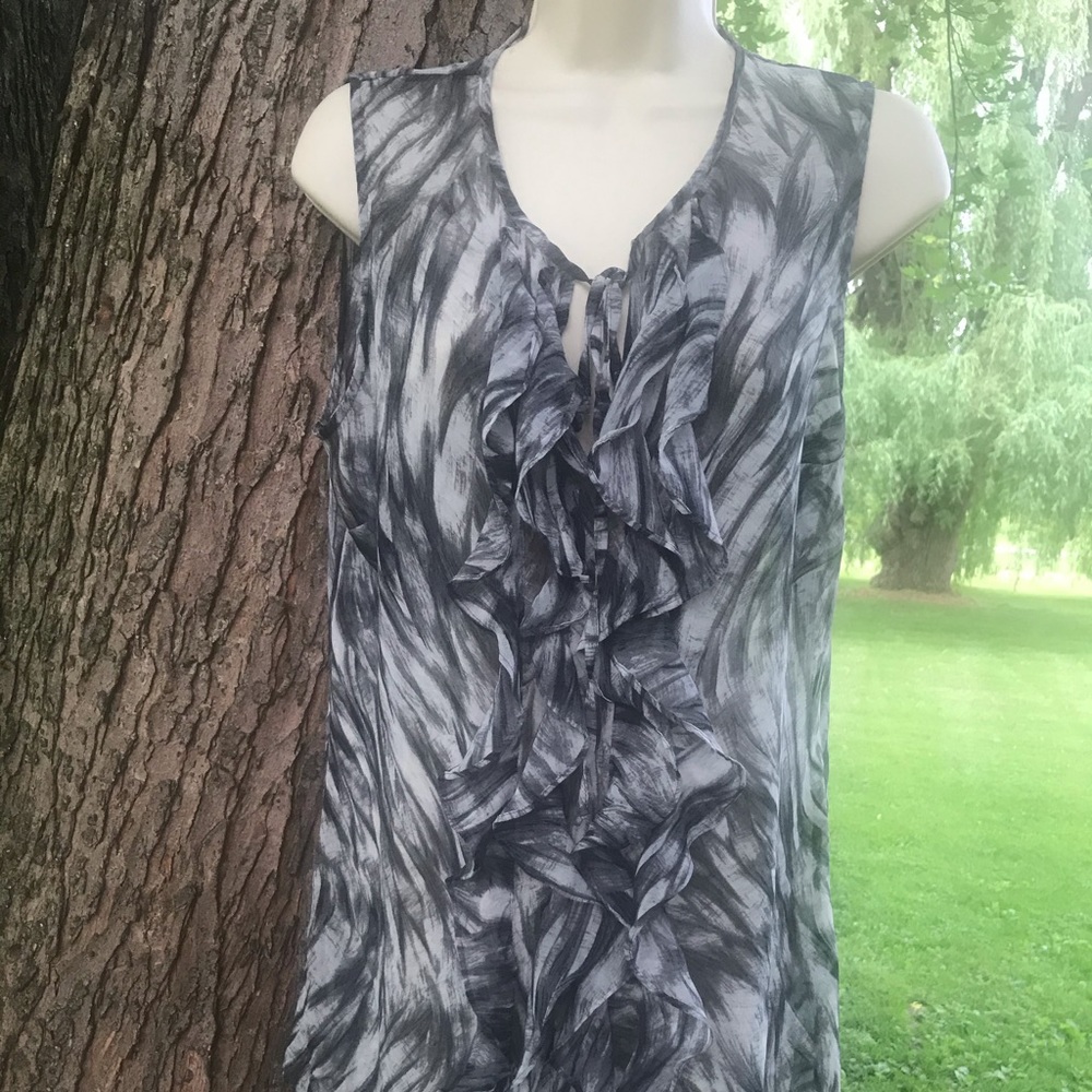NY&CO black gray ruffle top 10